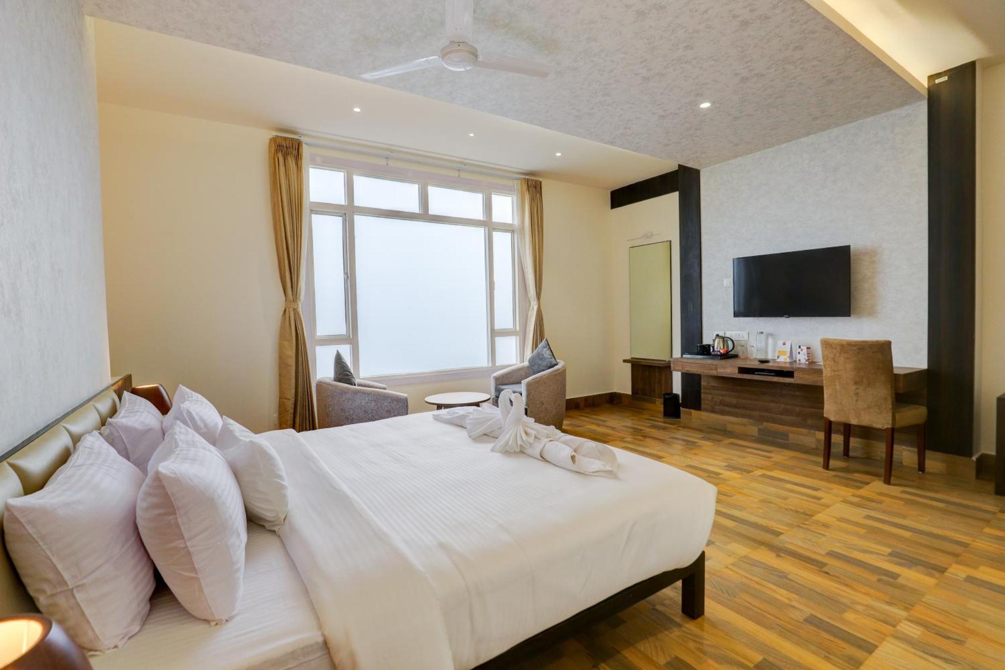 Banari Regency By Summit Hotel Namchi Exterior photo